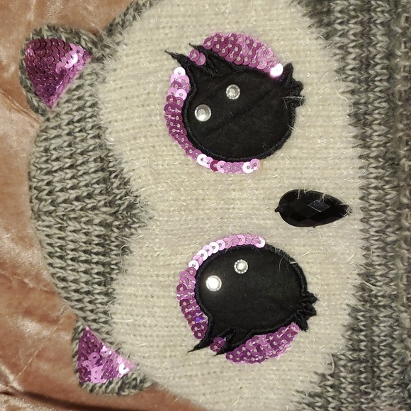 Claire's Owl Beanie for girls with sequins 7-12 - Picture 4 of 4